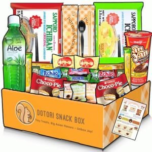 DOTORI SNACK BOX Premium International Asian Snack Box with Sapporo Ichiban Japanese Ramen and Exotic Snacks from Around the World - Perfect Care Package Gift for Friends, Family, and Coworkers.