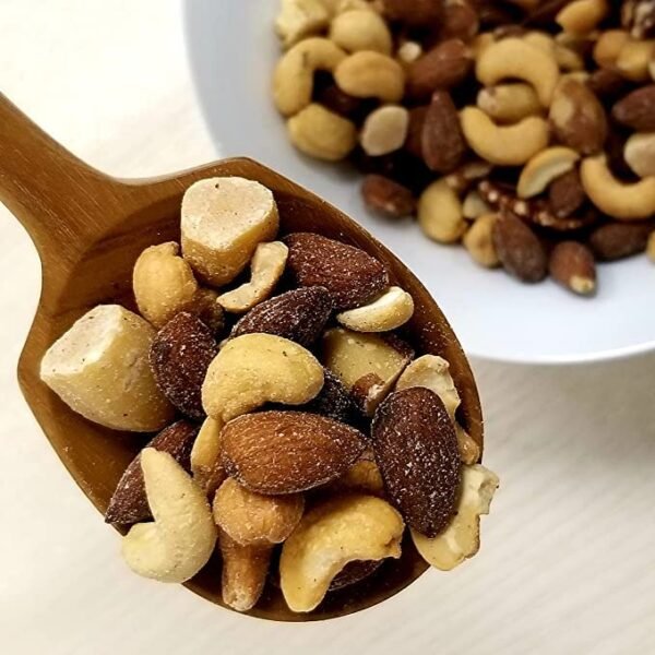 Jaybee’s Unsalted Mixed Nuts | 32 oz | Gourmet Roasted Deluxe Nut Mix with Cashews, Almonds, Pecans, Hazelnuts, Brazil Nuts (No Peanuts) | Keto, Vegan Friendly, Kosher, Healthy Snacks - Image 2